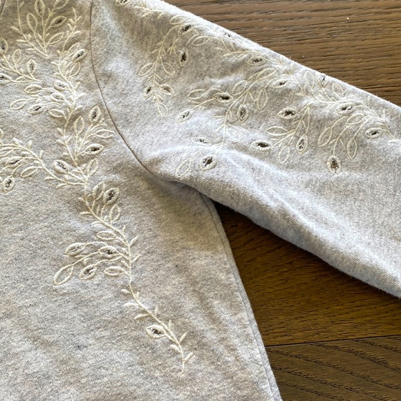 XS LOFT Sweatshirt - Picture 2 of 3